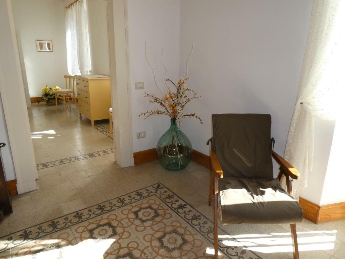 Ferienwohnung Casa Diamanti-Fox 33 Via Guglielmo Marconi Sonnino Exterior foto